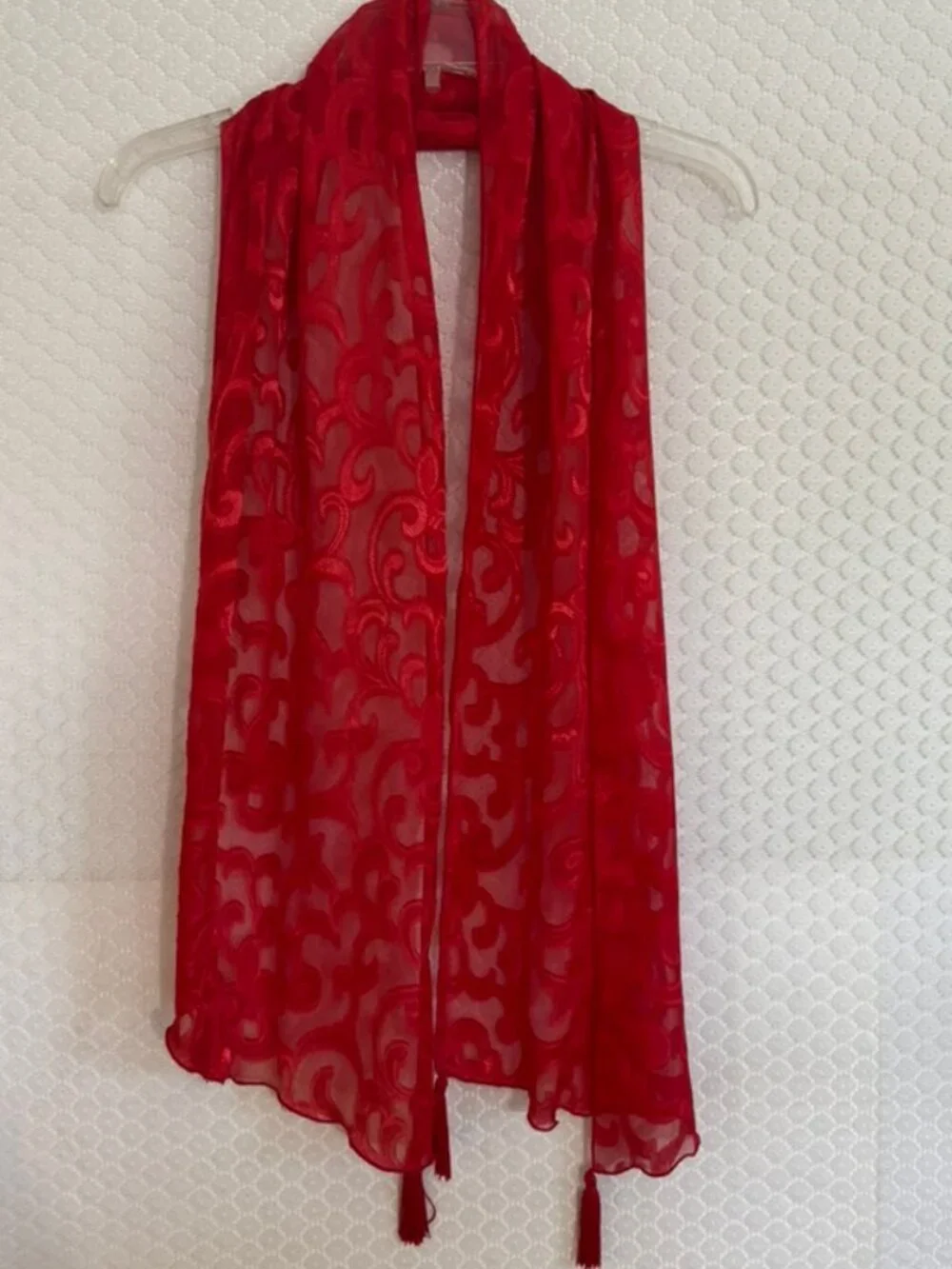 Vibrant Sheer Shiny Evening Scarf Shawl Corner Tassels, Delicate Pattern 64x13